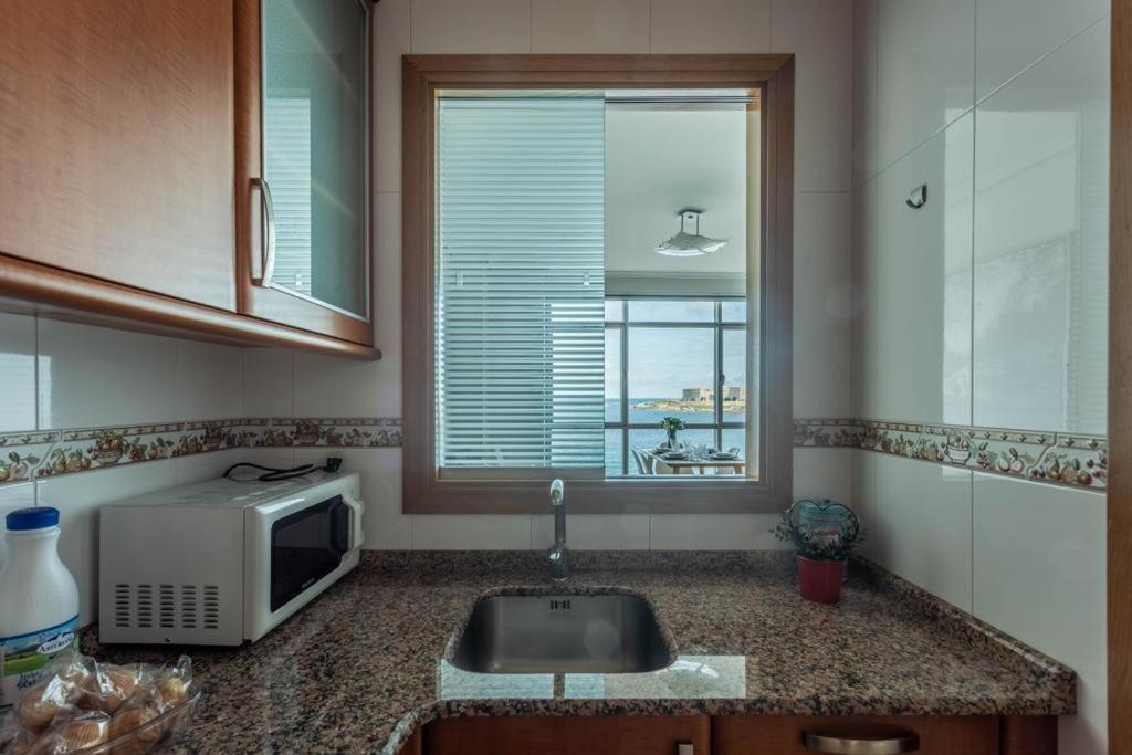 شقة Vivienda Con Increibles Vistas A La Playa De Riazor آكورونيا المظهر الخارجي الصورة